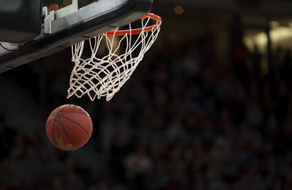NBA篮球比赛精彩扣篮 篮球即时比分